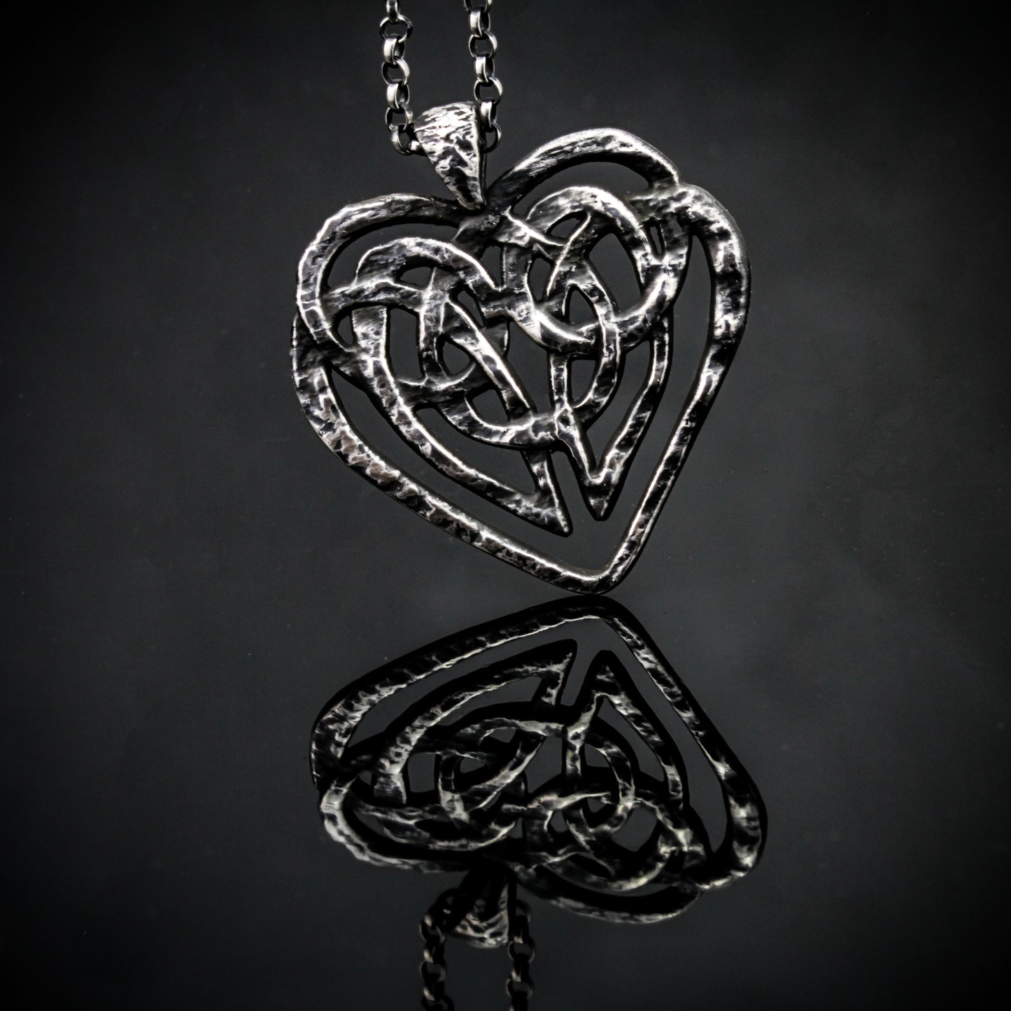 Celtic heart silver pendant