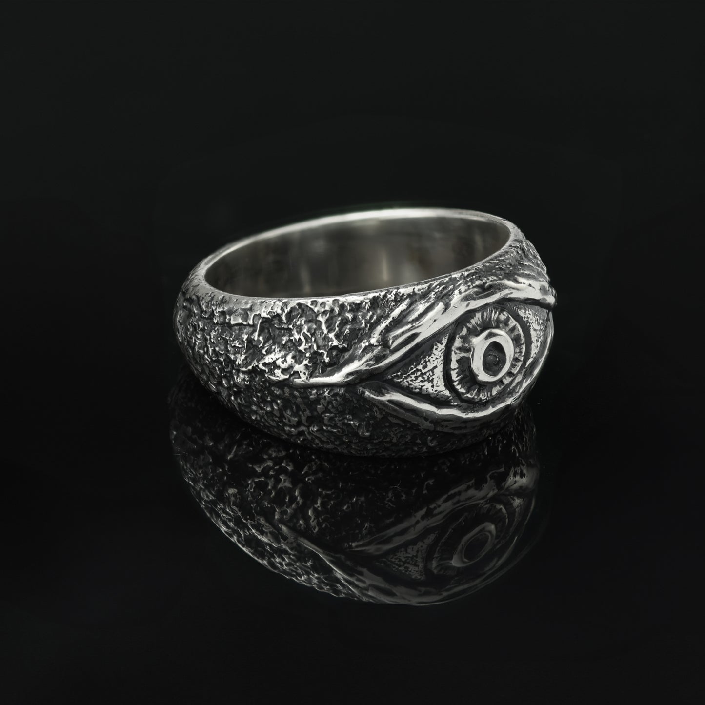 Evoke intrigue and fascination with our sterling silver oddities and curiosities ring, a conversation starter like no other.