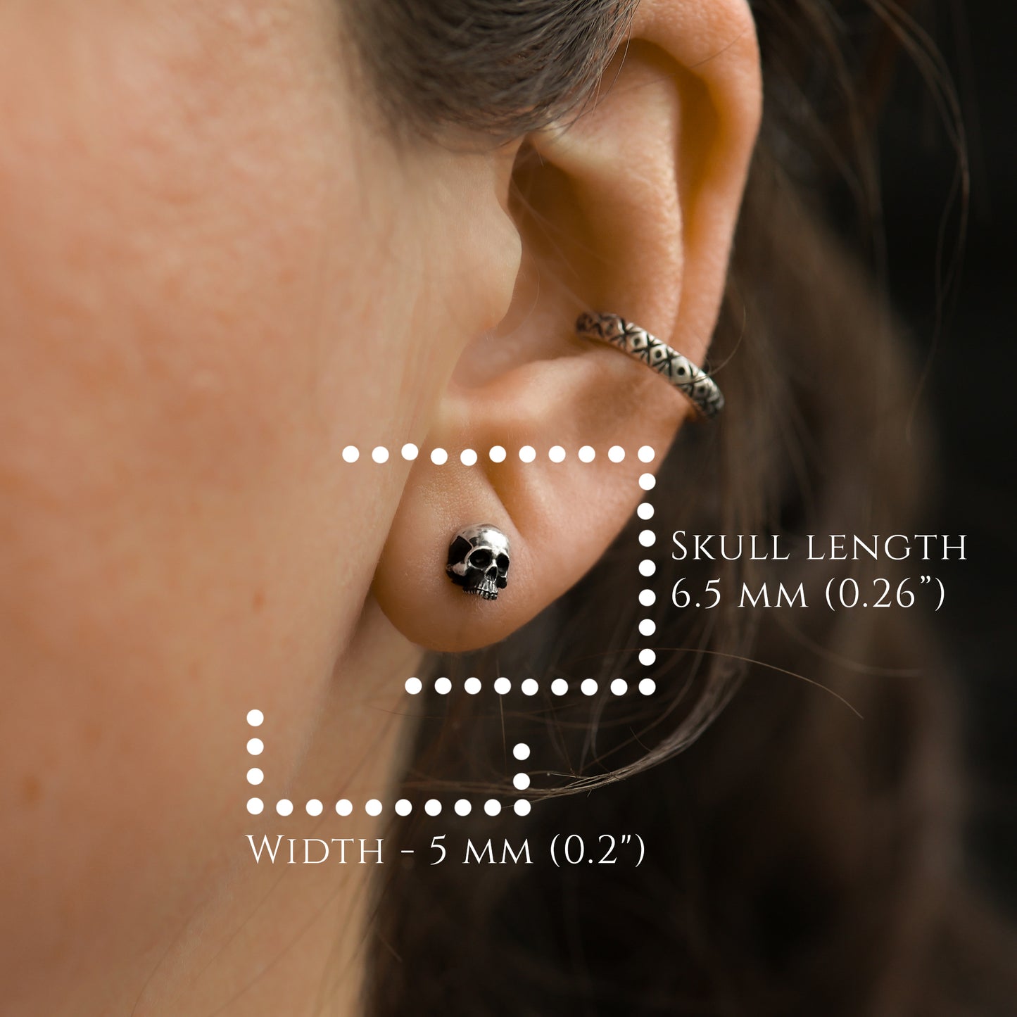 measurements of sterling silver skull earrings