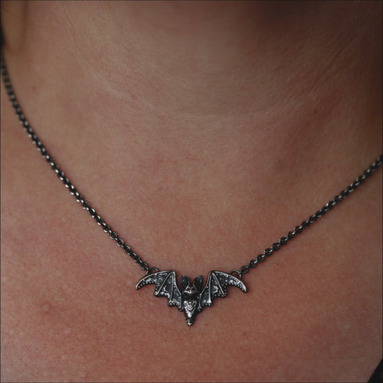 video of the bat necklace, artpocket jewellery