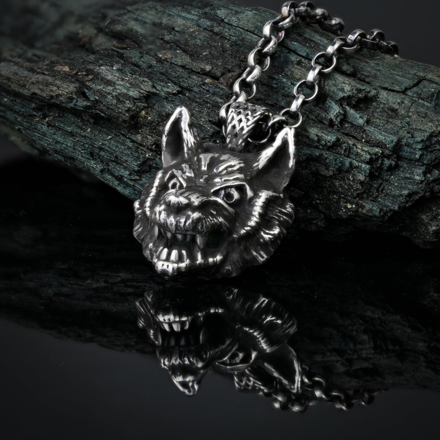 Wolf Men's necklace 925 silver.