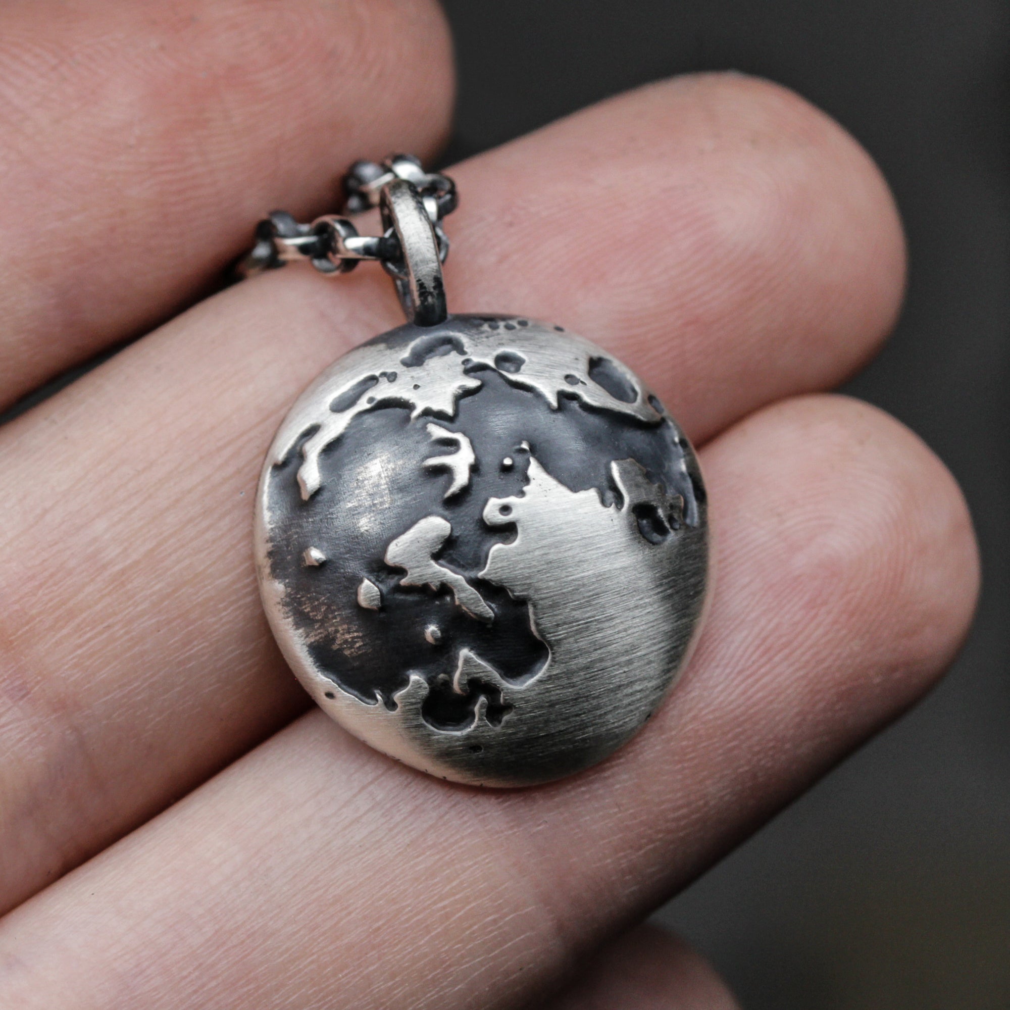 Silver full moon deals pendant