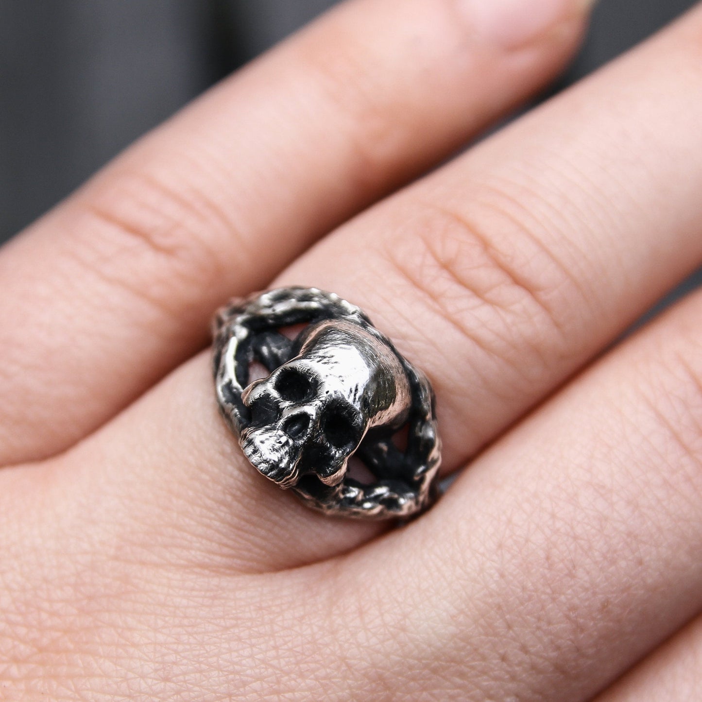 realistic skull wedding ring