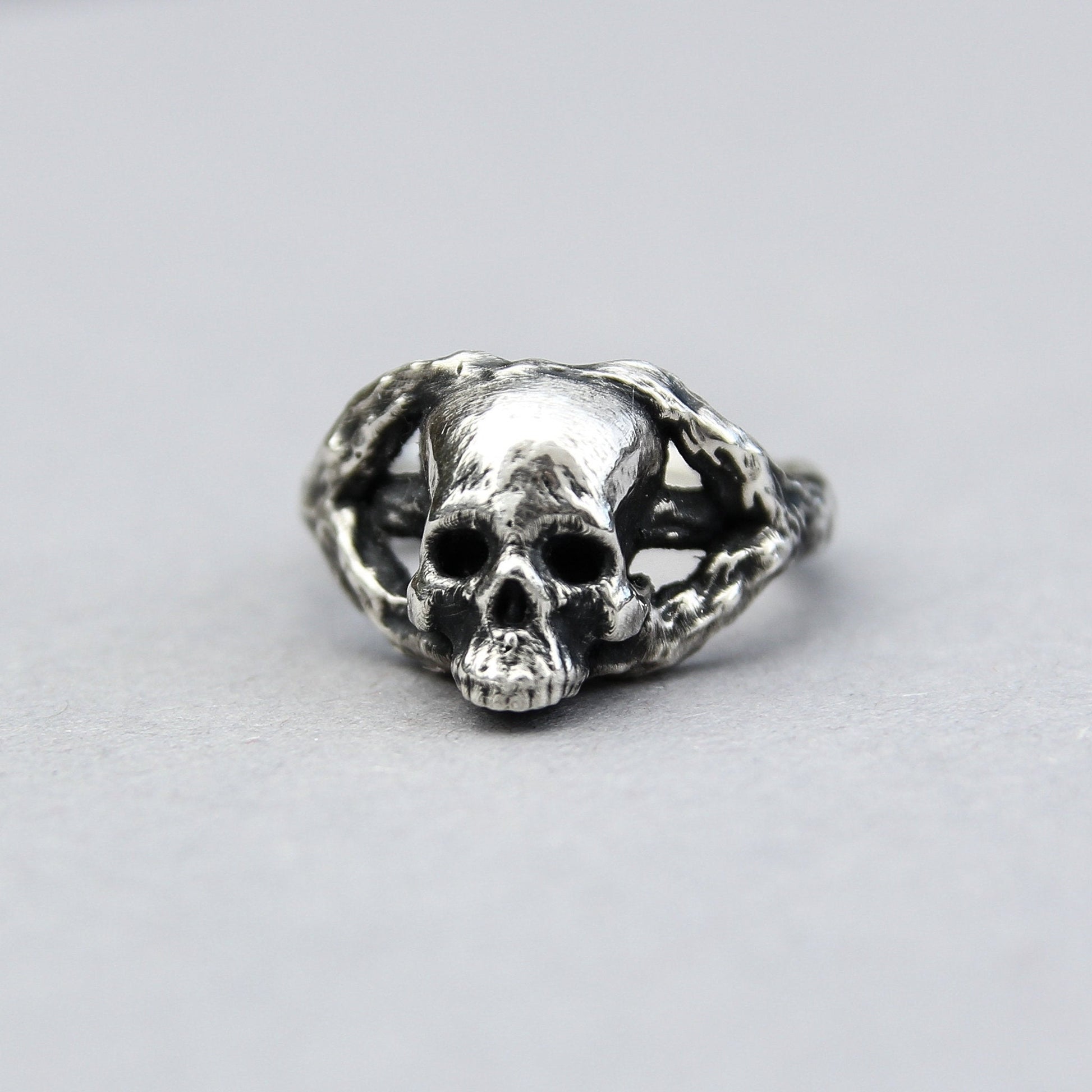 skull biker ring