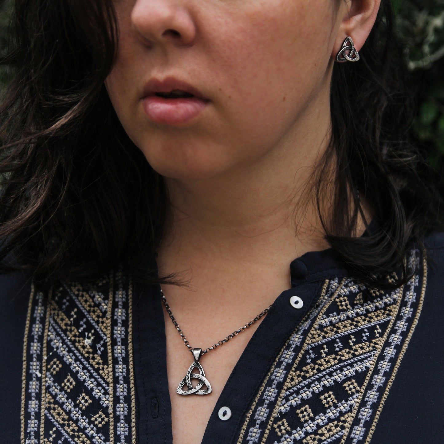 Triquetra jewellery set.