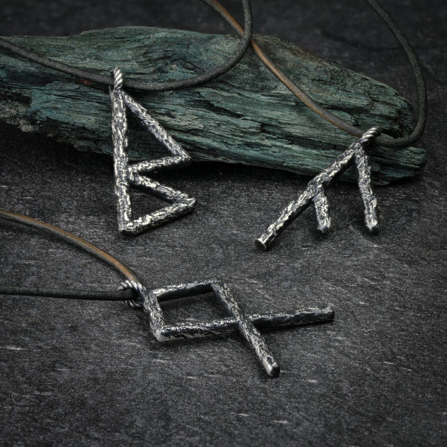 Twig runes sterling silver 925.